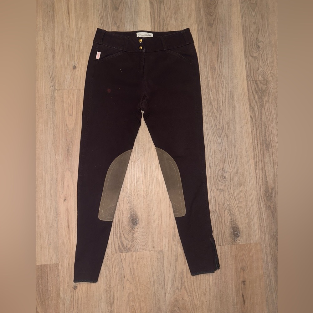 26L - Tailored Sportsman 1967 FR LR Boysenberry